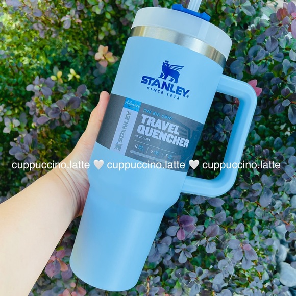 ☁️NWT💙Stanley 40 oz. Adventure Quencher Tumbler in ‘Cornflower’ Baby Blue - Picture 9 of 9